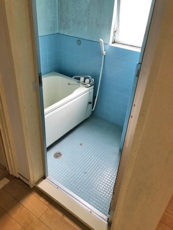 浴室（改修前）